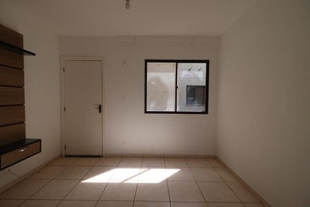 Sala de apartamento para alugar com 2 quartos, 45m² em Conjunto Habitacional Jardim das Palmeiras, Ribeirão Preto