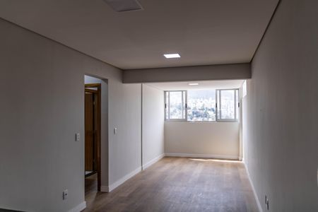 Sala de apartamento para alugar com 1 quarto, 80m² em Palmeiras, Belo Horizonte
