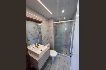 Banheiro Suíte de casa para alugar com 2 quartos, 70m² em Farrapos, Porto Alegre