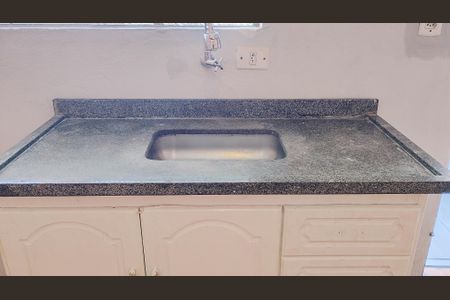 Sala/Cozinha de casa para alugar com 1 quarto, 50m² em Jardim Lincoln, Suzano