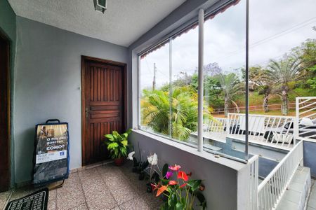 Varanda de casa à venda com 2 quartos, 108m² em Jardim Calux, São Bernardo do Campo