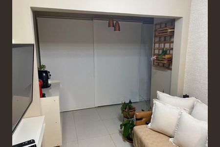 Sala de apartamento à venda com 2 quartos, 60m² em Vila Adalgisa, São Paulo