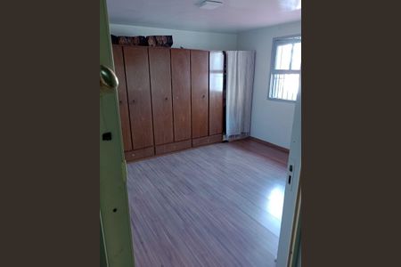 Casa à venda com 3 quartos, 250m² em Jardim Stella, Santo André