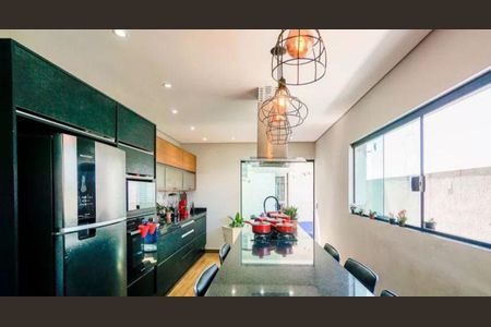 Cozinha de casa de condomínio à venda com 4 quartos, 375m² em Jardim Vila Formosa, São Paulo