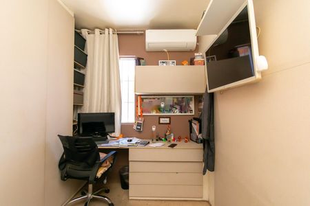 Quarto 1 de casa para alugar com 2 quartos, 85m² em Aricanduva, São Paulo