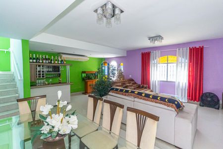 Sala de casa para alugar com 4 quartos, 435m² em Jardim Sulacap, Rio de Janeiro