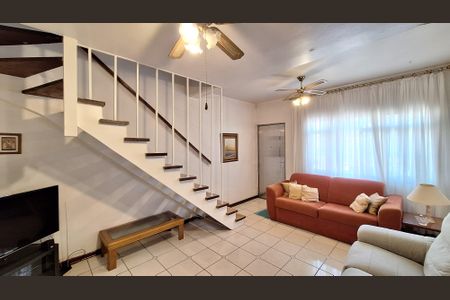 Sala de casa à venda com 2 quartos, 100m² em Água Branca, São Paulo