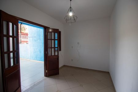 Sala de casa para alugar com 2 quartos, 100m² em Jardim das Vertentes, São Paulo