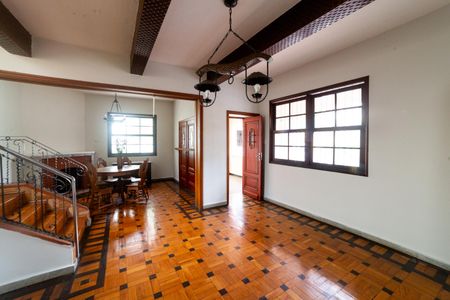 Sala de casa para alugar com 4 quartos, 166m² em Lourdes, Belo Horizonte