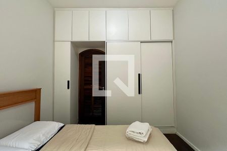 Apartamento para alugar com 2 quartos, 50m² em Leme, Rio de Janeiro
