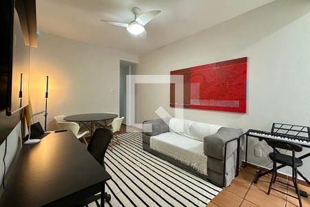 Apartamento para alugar com 2 quartos, 50m² em Leme, Rio de Janeiro