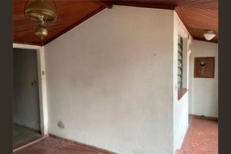 Casa à venda com 2 quartos, 130m² em Jardim Satelite, São Paulo