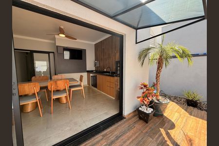 Casa à venda com 3 quartos, 170m² em Swiss Park, Campinas