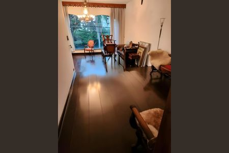 Casa para alugar com 5 quartos, 400m² em Siciliano, São Paulo