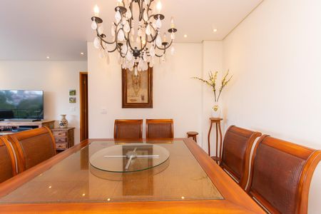 Sala de apartamento à venda com 3 quartos, 126m² em Jardim Avelino, São Paulo