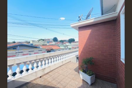 Varanda de casa para alugar com 2 quartos, 200m² em Jardim Pacaembu, Jundiaí