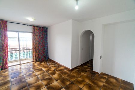 Sala de apartamento para alugar com 3 quartos, 76m² em Vila do Encontro, São Paulo