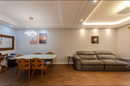 Sala de casa à venda com 3 quartos, 130m² em Vila Pereira Barreto, São Paulo