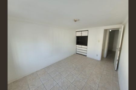 Quarto de apartamento para alugar com 2 quartos, 97m² em Costa Azul, Salvador