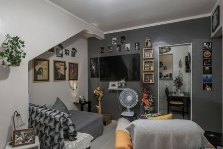 Sala de casa à venda com 2 quartos, 42m² em São João Batista, Belo Horizonte
