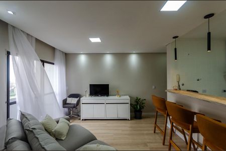 Sala de apartamento à venda com 2 quartos, 54m² em Vila Mangalot, São Paulo