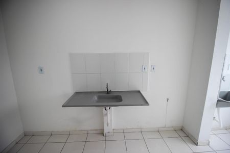 Cozinha de apartamento para alugar com 1 quarto, 30m² em Vila Helena, Sorocaba