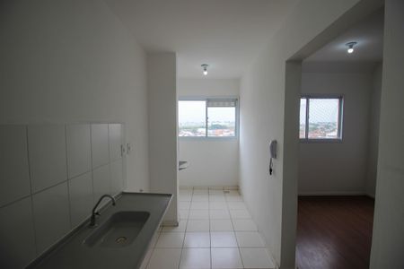 Cozinha de apartamento para alugar com 1 quarto, 30m² em Vila Helena, Sorocaba