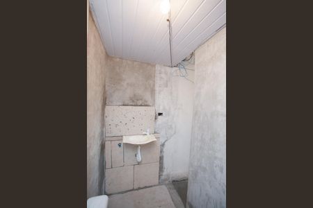 Banheiro Social de kitnet/studio para alugar com 1 quarto, 28m² em Oitis, Contagem