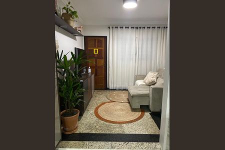 Sala de casa de condomínio à venda com 2 quartos, 118m² em Bairro dos Casa, São Bernardo do Campo