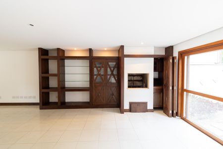 Sala de casa de condomínio para alugar com 4 quartos, 400m² em Jardim Isabel, Porto Alegre