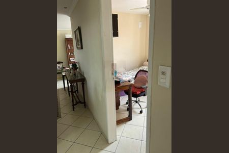 Apartamento à venda com 3 quartos, 75m² em Jardim Ester Yolanda, São Paulo