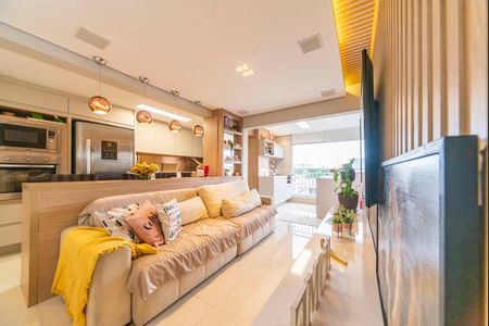 Sala de apartamento à venda com 3 quartos, 90m² em Vila Apiai, Santo André