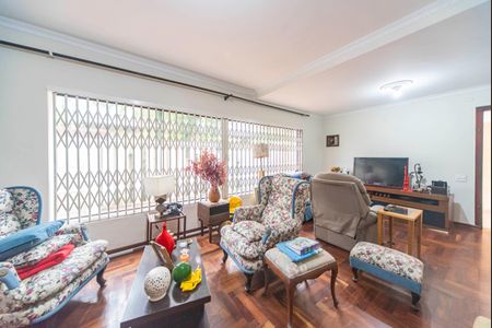 Sala de casa para alugar com 3 quartos, 388m² em Homero Thon, Santo André