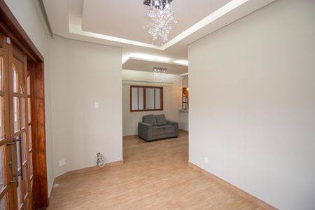 Sala de casa à venda com 3 quartos, 180m² em Sapucaias I, Contagem