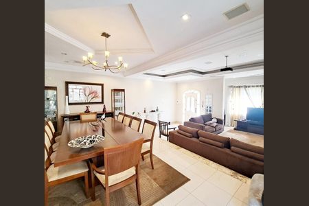 Sala de casa à venda com 4 quartos, 470m² em Bela Vista, Osasco