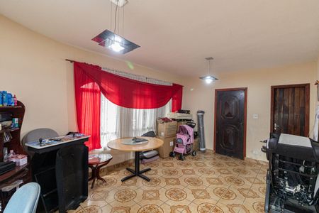 Sala de casa à venda com 3 quartos, 233m² em Cidade Patriarca, São Paulo