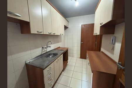 Cozinha de apartamento para alugar com 3 quartos, 128m² em Chácara das Pedras, Porto Alegre