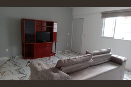 Casa à venda com 4 quartos, 200m² em Parque das Universidades, Campinas