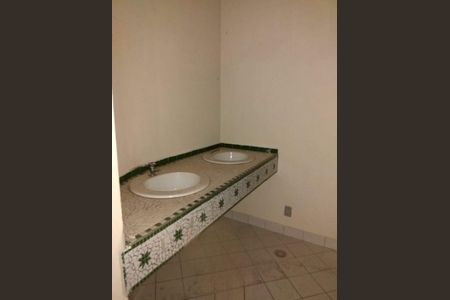 Casa à venda com 3 quartos, 615m² em Conceicao, Campinas