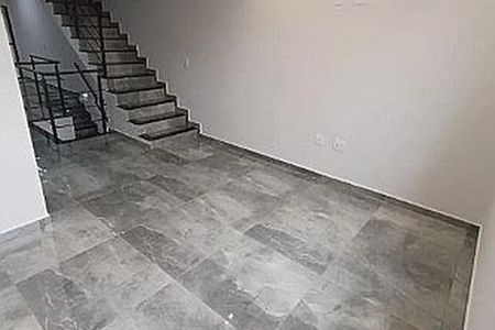 Casa à venda com 3 quartos, 120m² em Jardim Mariliza, São Paulo