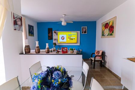Sala de apartamento para alugar com 2 quartos, 61m² em Del Castilho, Rio de Janeiro