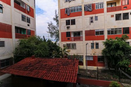 Sala vista de apartamento para alugar com 2 quartos, 61m² em Del Castilho, Rio de Janeiro