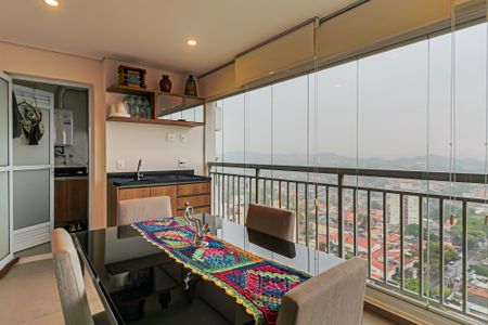 Varanda de apartamento à venda com 2 quartos, 75m² em Caxingui, São Paulo