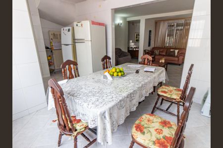 Sala de Jantar de casa à venda com 3 quartos, 240m² em Vila Claudia, São Paulo