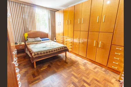 Quarto 1 de casa à venda com 3 quartos, 240m² em Vila Claudia, São Paulo