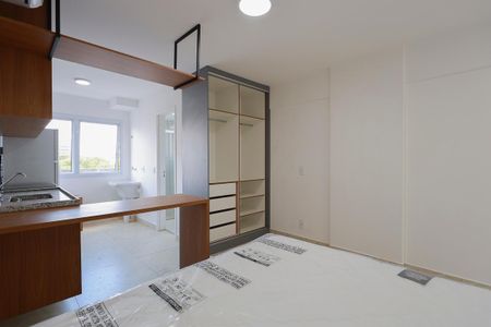 Sala/Quarto de kitnet/studio à venda com 1 quarto, 26m² em Jardim São Paulo, São Paulo