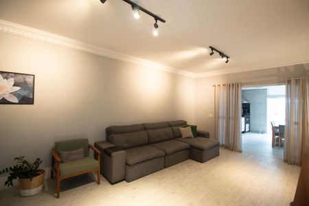 Sala de casa de condomínio à venda com 3 quartos, 280m² em Jardim Virginia Bianca, São Paulo