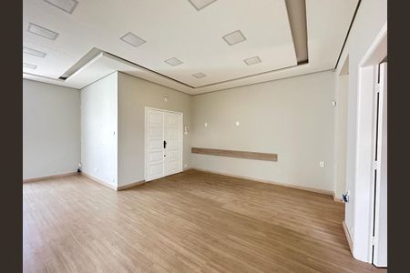 Sala de casa para alugar com 8 quartos, 406m² em Centro, Uberlândia