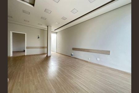 Sala de casa para alugar com 8 quartos, 406m² em Centro, Uberlândia