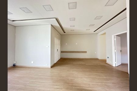 Sala de casa para alugar com 8 quartos, 406m² em Centro, Uberlândia